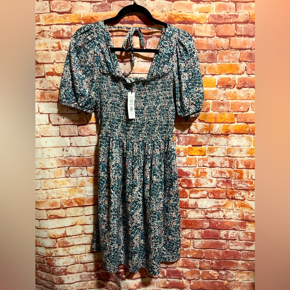 Michael Stars Blue & White size M Smocked Sundress w/Puff Sleeves. New w/tags